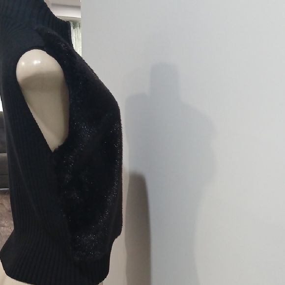 Black Faux Fur Vest, By Lisa, Sz M, new With Tags - Picture 6 of 11